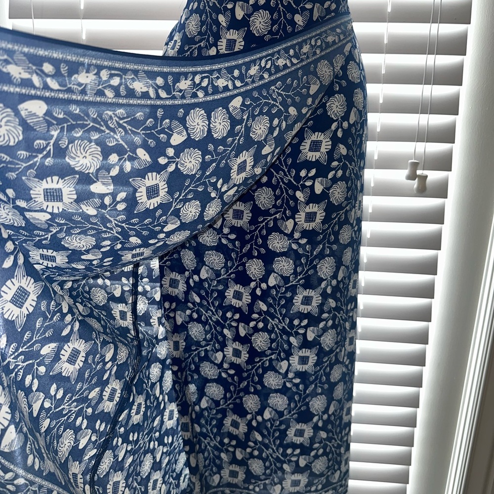 Max studio skirt